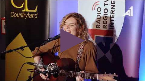 Nina Lynn - Head over Heart